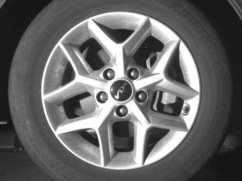 Used 2025 Kia Soul LX w/ LX Technology Package FWD image 18