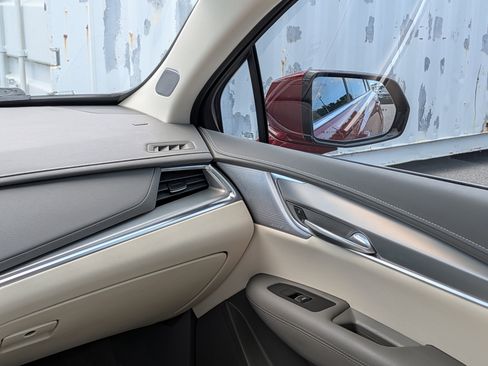Used 2024 Cadillac XT5 Premium Luxury w/ LPO, Floor Liner Package FWD image 18