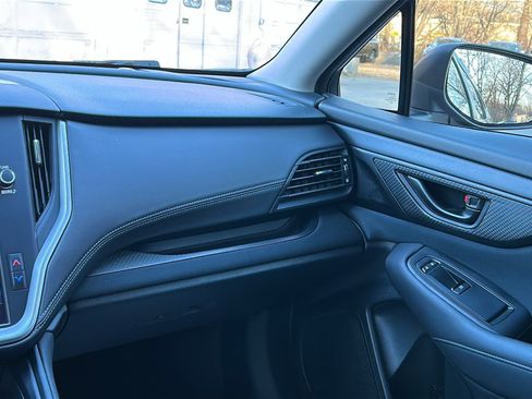 Used 2021 Subaru Outback 2.5i image 22