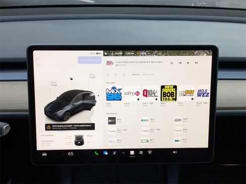 Used 2024 Tesla Model Y Long Range image 18