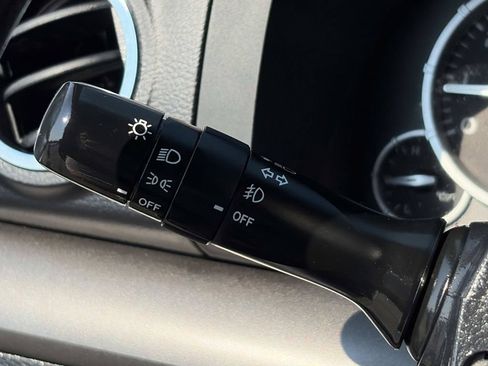 Used 2014 Toyota Tundra SR5 RWD image 30