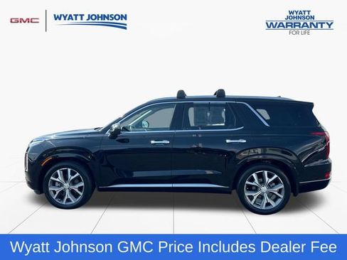 Used 2022 Hyundai Palisade Limited w/ Winter Package FWD image 2