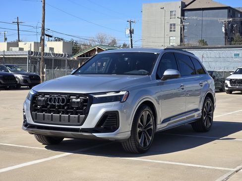 Certified 2026 Audi Q7 3.0T Premium Plus AWD/4WD image 6
