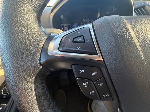 Used 2024 Ford Edge SEL w/ Convenience Package AWD/4WD image 16