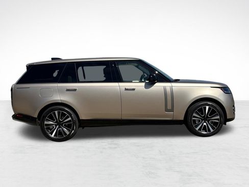 New 2026 Land Rover Range Rover Long Wheelbase SE AWD/4WD image 7