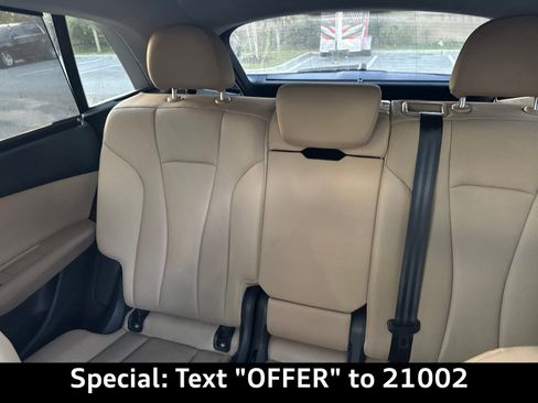 Used 2019 Audi Q8 Prestige AWD/4WD image 10