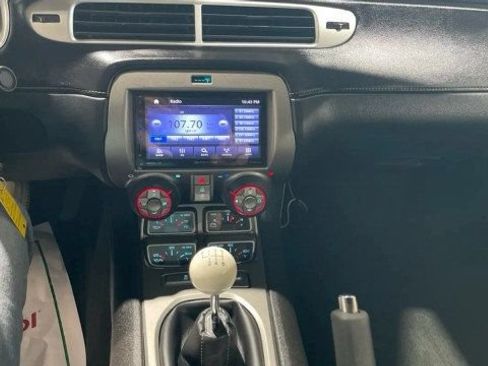 Used 2013 Chevrolet Camaro LS RWD image 18