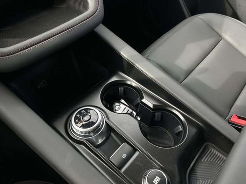 New 2026 Ford Explorer Active w/ Active Comfort Package image 18