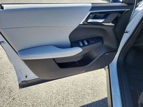 New 2026 Mitsubishi Outlander SE FWD image 22