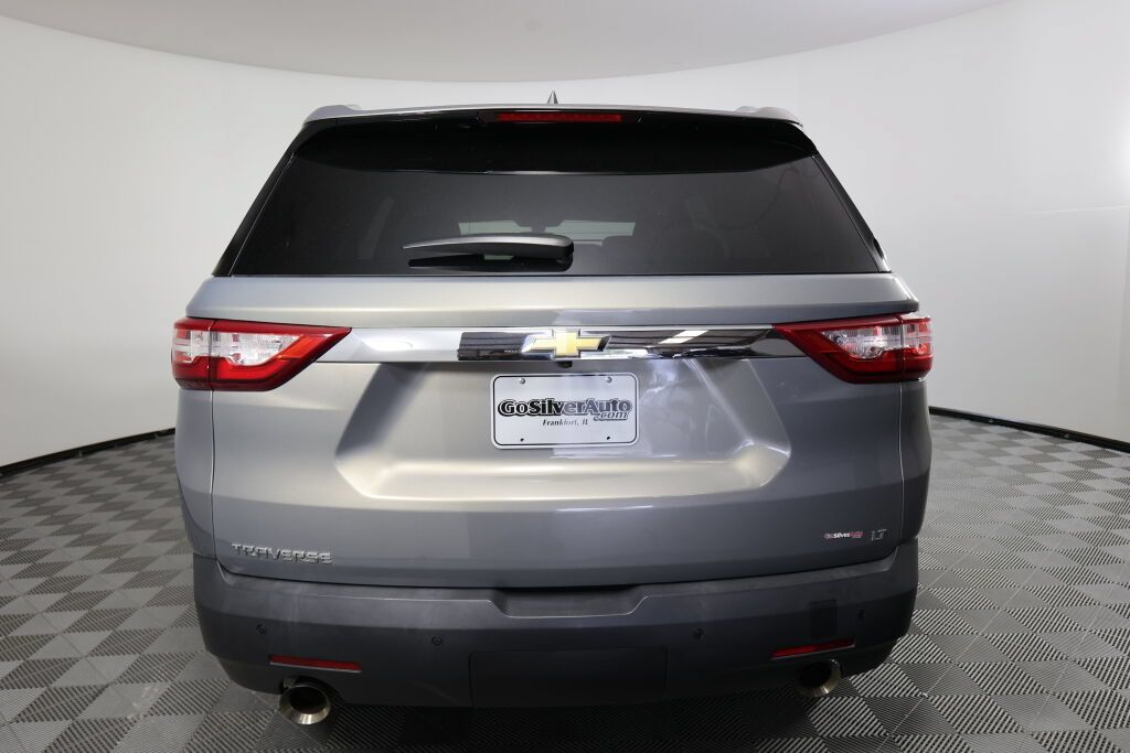 Used 2018 Chevrolet Traverse LT FWD image 3