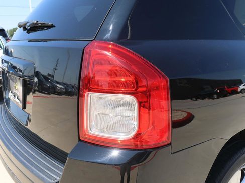 Used 2013 Jeep Compass Sport image 11