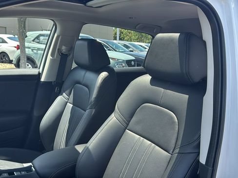 Used 2026 Honda HR-V EX-L image 11