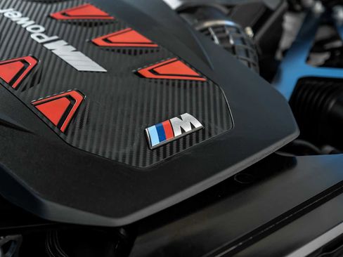 Used 2025 BMW X5 M Competition w/ Executive Package image 56