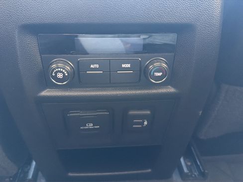 Used 2023 Chevrolet Traverse RS w/ LPO, Floor Liner Package AWD/4WD image 22