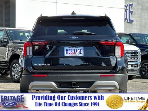 New 2025 Ford Explorer Platinum image 5