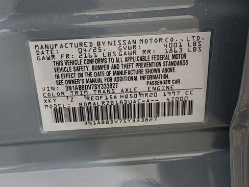 Certified 2025 Nissan Sentra SR w/ Midnight Edition image 32