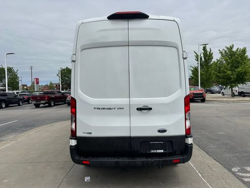 Used 2023 Ford Transit 250 148 High Roof w/ Load Area Protection Package RWD image 8