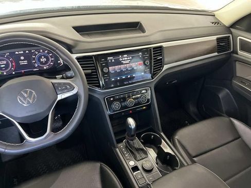 Used 2023 Volkswagen Atlas SE image 11