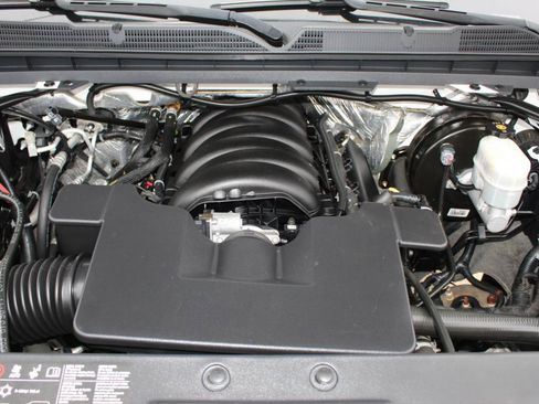 Used 2018 Chevrolet Silverado 1500 LTZ Z71 AWD/4WD image 33