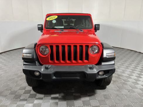 Used 2022 Jeep Wrangler Unlimited Sport w/ Sun And Sound Package AWD/4WD image 3