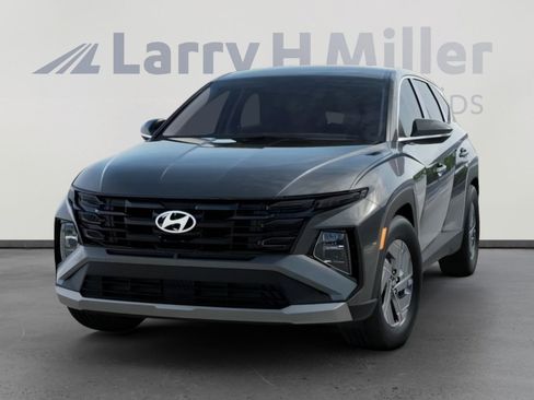 New 2026 Hyundai Tucson Blue SE FWD image 6