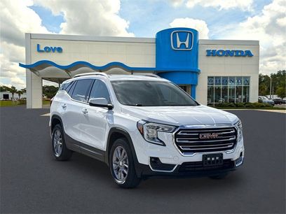 Used 2023 GMC Terrain SLT