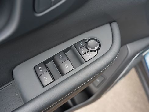 Used 2025 Buick Enclave Preferred image 16