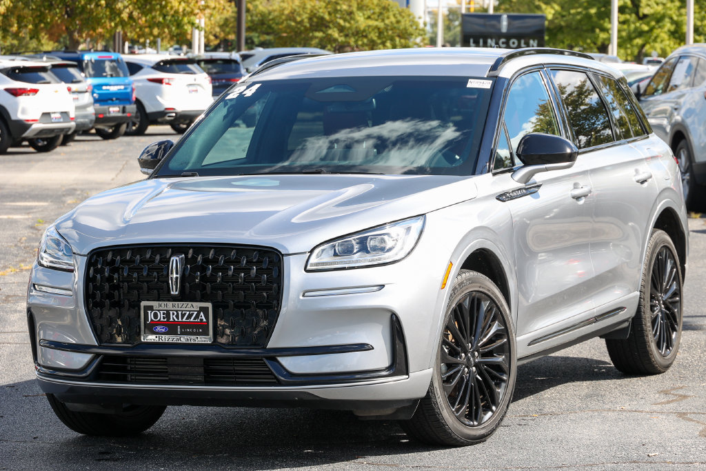 Certified 2024 Lincoln Corsair Reserve w/ Jet Appearance Package AWD/4WD image 2