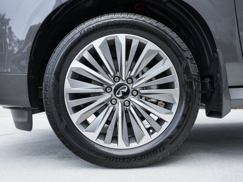 Certified 2026 INFINITI QX80 Luxe w/ Cargo Package AWD/4WD image 29