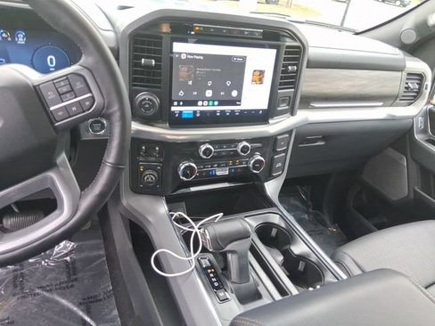 Certified 2024 Ford F150 Lariat w/ FX4 Off-Road Package AWD/4WD image 15