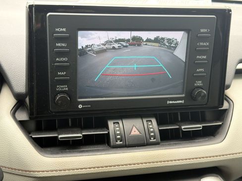 Used 2021 Toyota RAV4 XLE Premium FWD image 19