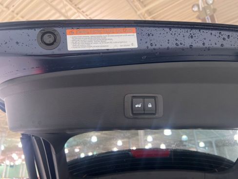 New 2025 Mitsubishi Outlander SE image 19