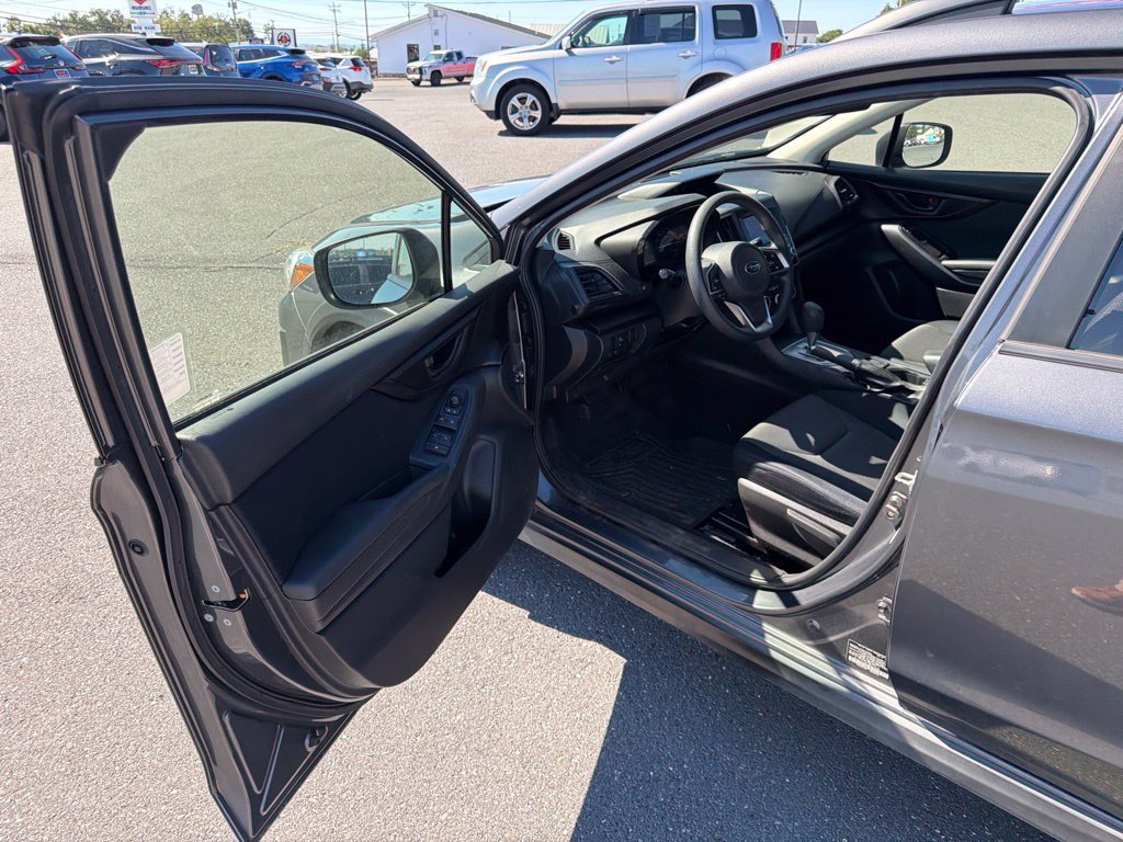 Used 2021 Subaru Crosstrek 2.0i AWD/4WD image 14