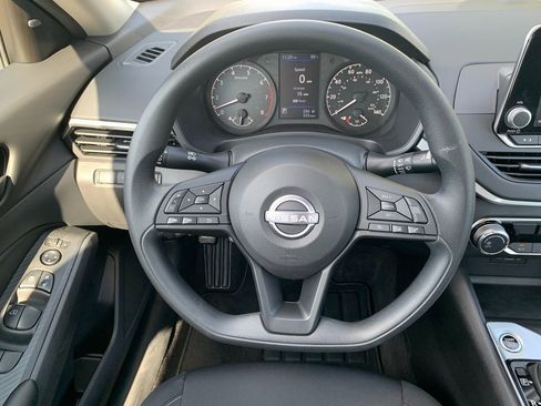 New 2025 Nissan Altima 2.5 S image 8