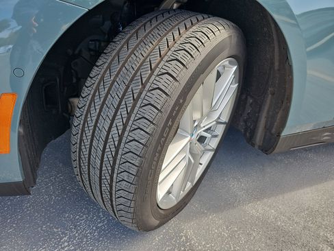 Used 2025 BMW 530i image 33