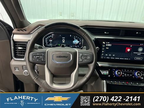 Used 2025 GMC Sierra 1500 Denali AWD/4WD image 27