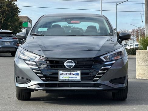 New 2025 Nissan Versa SV w/ Trunk Package image 9