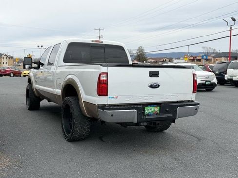 Used 2011 Ford F250 Lariat w/ Lariat Interior Pkg image 6
