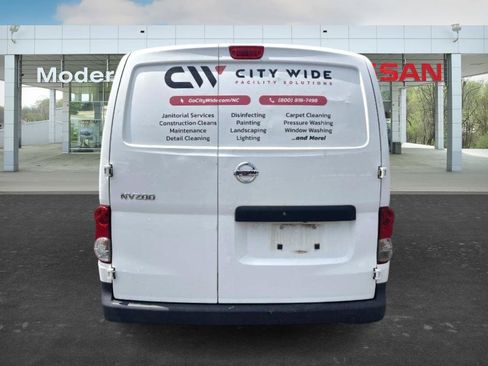 Used 2021 Nissan NV200 S FWD image 4