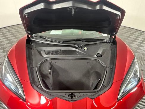 Used 2021 Chevrolet Corvette Stingray Preferred Cpe w/ Engine Appearance Package RWD image 33