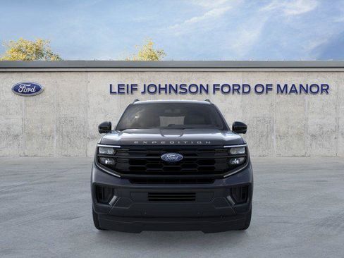 New 2026 Ford Expedition Active RWD image 6