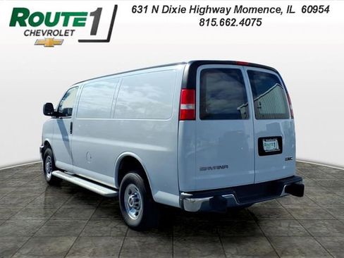 Used 2024 GMC Savana 2500 w/ Driver Convenience Package RWD image 3