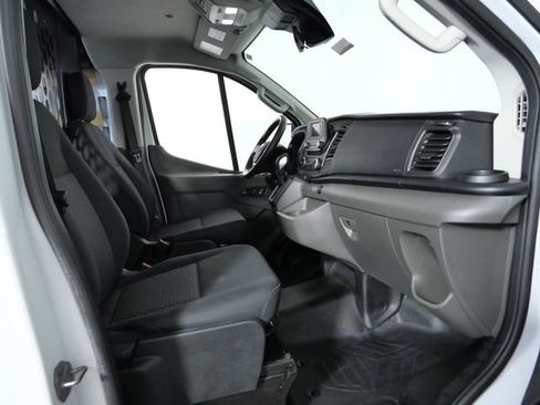 Certified 2025 Ford Transit 250 Low Roof w/ Exterior Upgrade Package RWD image 12