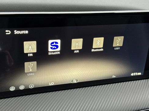 New 2026 Nissan Kicks SR w/ Illumination Package FWD image 17