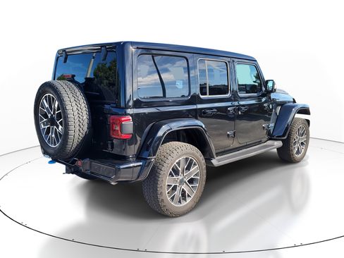 Used 2024 Jeep Wrangler High Altitude image 7