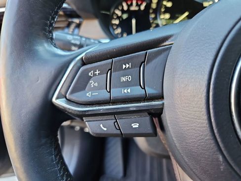 Used 2018 MAZDA MAZDA6 Signature image 11