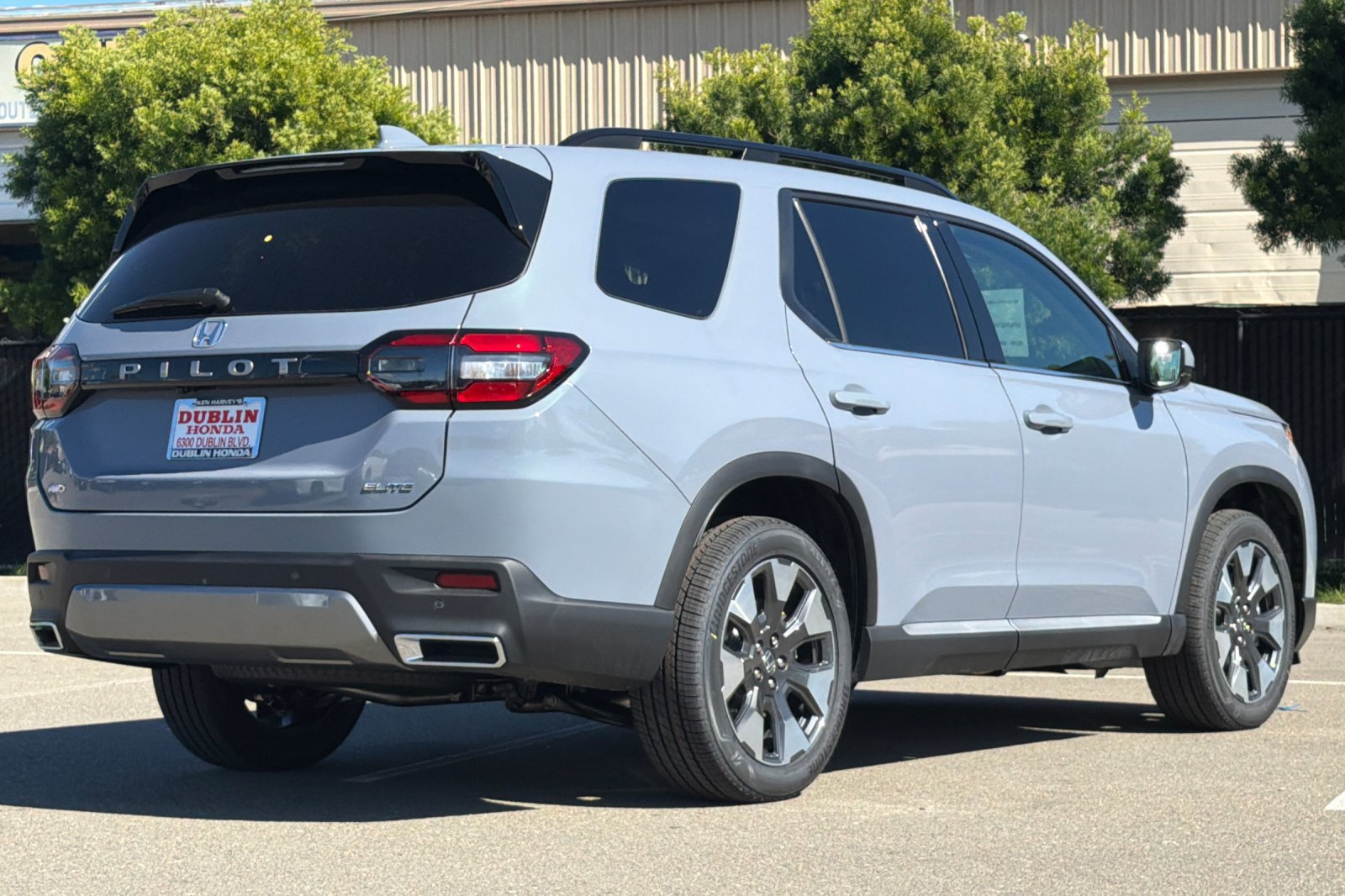 New 2026 Honda Pilot Elite image 4
