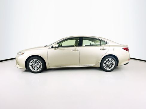 Used 2013 Lexus ES 350 w/ Luxury Pkg FWD image 4