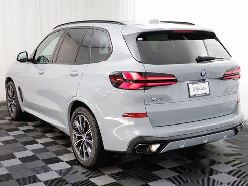 New 2026 BMW X5 xDrive50e w/ M Sport Package image 17