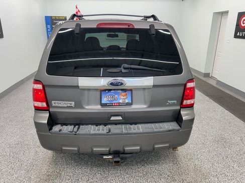 Used 2010 Ford Escape Limited AWD/4WD image 10